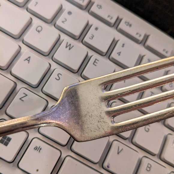 5 Piece Vintage William Rogers and Bro Flatware Spoons Forks - Picture 7 of 9